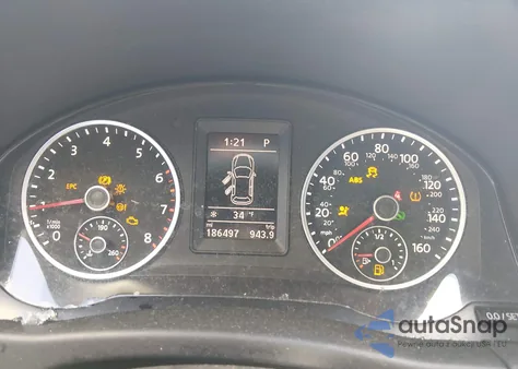 2015 Volkswagen Tiguan S z USA, uszkodzony, nr VIN WVGAV7AX3FW593963